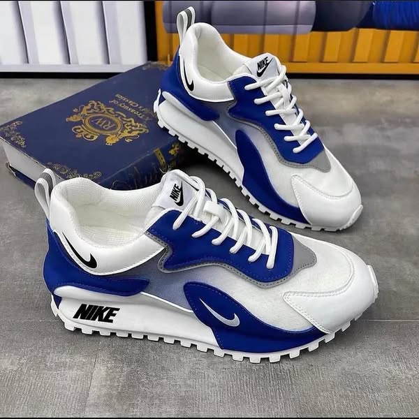 AD® MoveLite Trainers 2026 — Clearance
