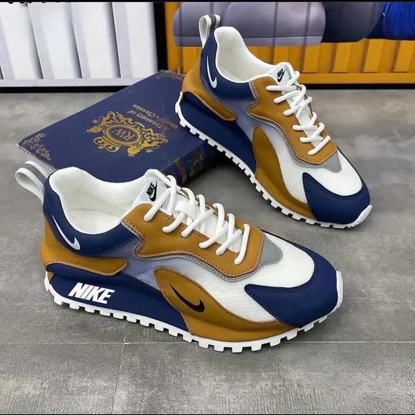 AD® MoveLite Trainers 2026 — Clearance